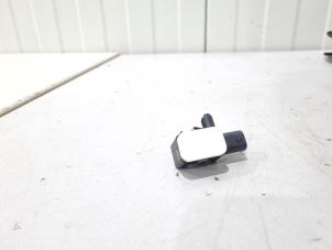 Gebruikte Sensor Airbag Audi A8 (D4) 3.0 V6 24V TFSI Quattro Prijs € 13,00 Margeregeling aangeboden door GEJO Revisie & Onderdelen BV