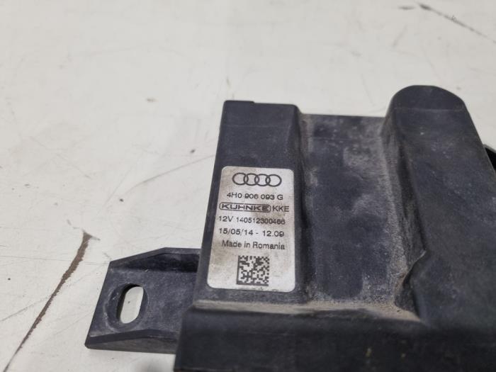 Brandstofpomp module van een Audi A8 (D4) 3.0 V6 24V TFSI Quattro 2016