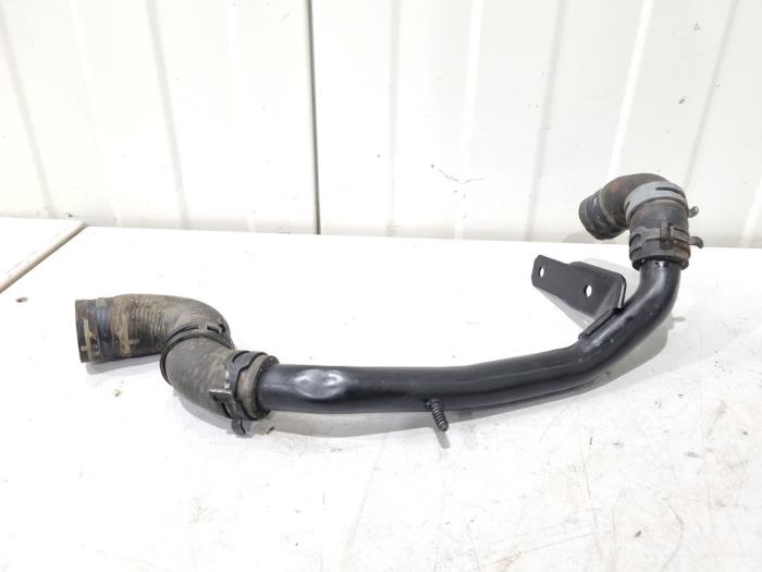 Waterpijp van een Audi A1 Sportback (8XA/8XF) 1.6 TDI 16V 2013