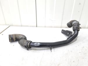 Gebruikte Waterpijp Audi A1 Sportback (8XA/8XF) 1.6 TDI 16V Prijs € 20,00 Margeregeling aangeboden door GEJO Revisie & Onderdelen BV