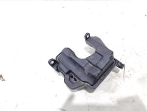 Gebruikte Carterventilatie Peugeot RCZ (4J) 1.6 16V THP Prijs € 35,00 Margeregeling aangeboden door GEJO Revisie & Onderdelen BV