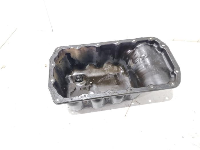 Gebruikte Carterpan Peugeot RCZ (4J) 1.6 16V THP Prijs € 10,00 Margeregeling aangeboden door GEJO Revisie & Onderdelen BV
