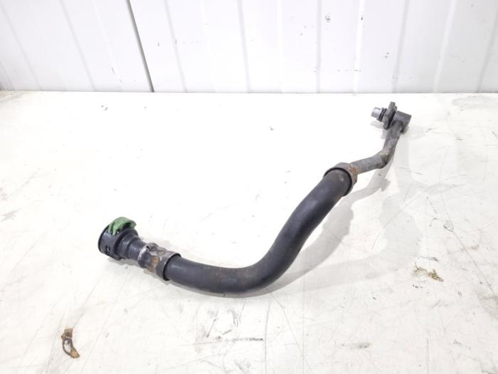 Oliedruk Leiding van een Audi A8 (D4) 3.0 V6 24V TFSI Quattro 2016