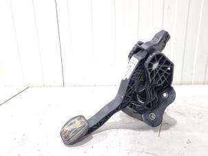 Gebruikte Koppelingspedaal Peugeot Partner (EA//EF/EN/EU) 1.5 BlueHDi 100 Prijs € 45,00 Margeregeling aangeboden door GEJO Revisie & Onderdelen BV