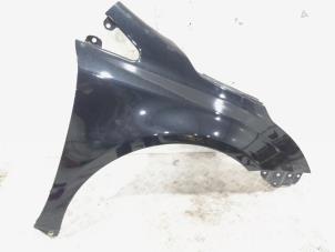 Gebruikte Scherm rechts-voor Toyota Avensis Wagon (T27) 2.0 16V D-4D-F Prijs € 75,00 Margeregeling aangeboden door GEJO Revisie & Onderdelen BV