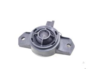 Gebruikte Speaker Volvo XC60 II (UZ) 2.0 T6 16V Recharge, Twin Engine AWD Prijs € 34,00 Margeregeling aangeboden door GEJO Revisie & Onderdelen BV