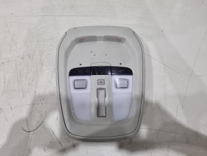 Gebruikte Binnenverlichting voor Volvo XC60 II (UZ) 2.0 T6 16V Recharge, Twin Engine AWD Prijs € 130,00 Margeregeling aangeboden door GEJO Revisie & Onderdelen BV