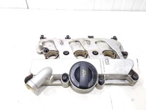 Gebruikte Kleppendeksel Audi S4 Avant (B8) S4 3.0 TFSI V6 24V Prijs € 26,00 Margeregeling aangeboden door GEJO Revisie & Onderdelen BV