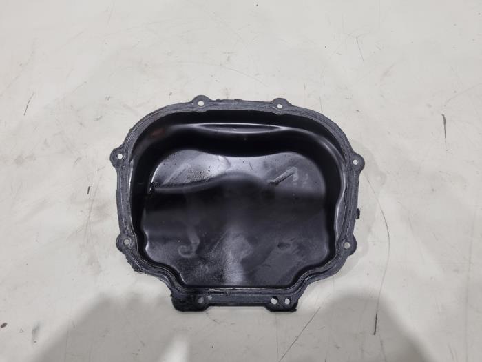 Gebruikte Distributiedeksel Audi S4 Avant (B8) S4 3.0 TFSI V6 24V Prijs € 12,00 Margeregeling aangeboden door GEJO Revisie & Onderdelen BV