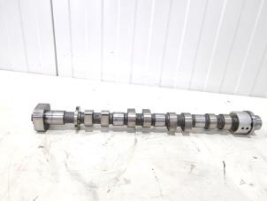 Gebruikte Nokkenas Volvo XC60 II (UZ) 2.0 T6 16V Recharge, Twin Engine AWD Prijs € 200,00 Margeregeling aangeboden door GEJO Revisie & Onderdelen BV