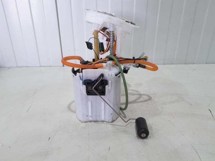 Gebruikte Tank element Pomp Volvo XC60 II (UZ) 2.0 T6 16V Recharge, Twin Engine AWD Prijs € 93,95 Margeregeling aangeboden door GEJO Revisie & Onderdelen BV