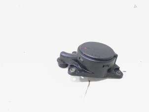 Gebruikte Carterventilatie Mercedes ML II (164/4JG) 3.0 ML-320 CDI 4-Matic V6 24V Prijs € 22,00 Margeregeling aangeboden door GEJO Revisie & Onderdelen BV