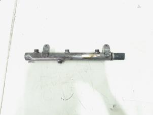 Gebruikte Injector brug Mercedes ML II (164/4JG) 3.0 ML-320 CDI 4-Matic V6 24V Prijs € 34,95 Margeregeling aangeboden door GEJO Revisie & Onderdelen BV