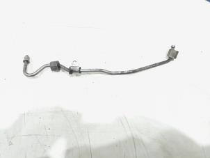 Gebruikte Brandstofleiding Mercedes ML II (164/4JG) 3.0 ML-320 CDI 4-Matic V6 24V Prijs € 29,00 Margeregeling aangeboden door GEJO Revisie & Onderdelen BV