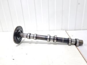 Gebruikte Nokkenas Mercedes ML II (164/4JG) 3.0 ML-320 CDI 4-Matic V6 24V Prijs € 68,00 Margeregeling aangeboden door GEJO Revisie & Onderdelen BV