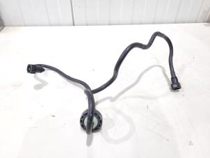 Gebruikte Brandstofleiding Peugeot Partner (EA//EF/EN/EU) 1.5 BlueHDi 100 Prijs € 16,00 Margeregeling aangeboden door GEJO Revisie & Onderdelen BV