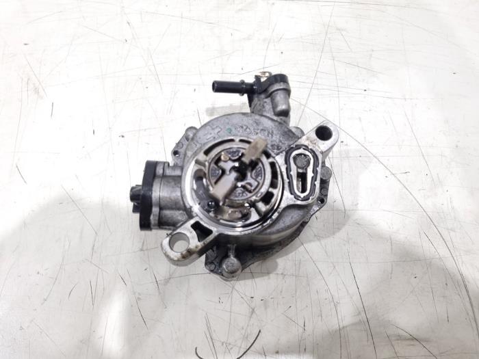 Gebruikte Hogedrukpomp Peugeot Partner (EA//EF/EN/EU) 1.5 BlueHDi 100 Prijs € 36,00 Margeregeling aangeboden door GEJO Revisie & Onderdelen BV