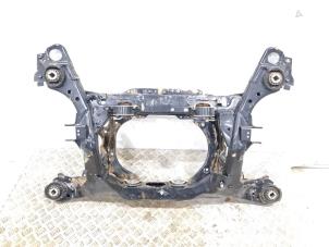 Gebruikte Subframe Volvo S90 II 2.0 T8 Twin Engine 16V AWD Prijs € 200,00 Margeregeling aangeboden door GEJO Revisie & Onderdelen BV