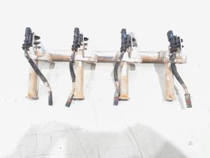 Gebruikte Brandstofverdeler Volvo S90 II 2.0 T8 Twin Engine 16V AWD Prijs € 25,00 Margeregeling aangeboden door GEJO Revisie & Onderdelen BV