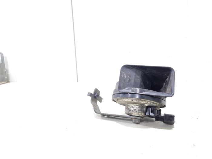 Gebruikte Claxon Fiat Doblo Cargo (263) 1.3 D Multijet Prijs € 13,99 Margeregeling aangeboden door GEJO Revisie & Onderdelen BV