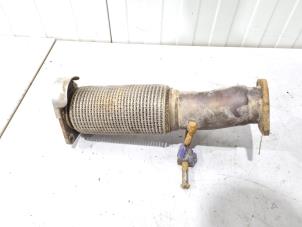 Gebruikte Voorpijp Uitlaat Volvo S90 II 2.0 T8 Twin Engine 16V AWD Prijs € 29,00 Margeregeling aangeboden door GEJO Revisie & Onderdelen BV