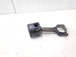 Gebruikte Drijfstang Fiat Doblo Cargo (263) 1.3 D Multijet Prijs € 39,00 Margeregeling aangeboden door GEJO Revisie & Onderdelen BV