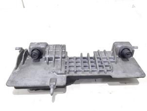 Gebruikte Camera voorzijde Mercedes C (W206) C-300 2.0 EQ Boost Turbo Prijs € 115,00 Margeregeling aangeboden door GEJO Revisie & Onderdelen BV