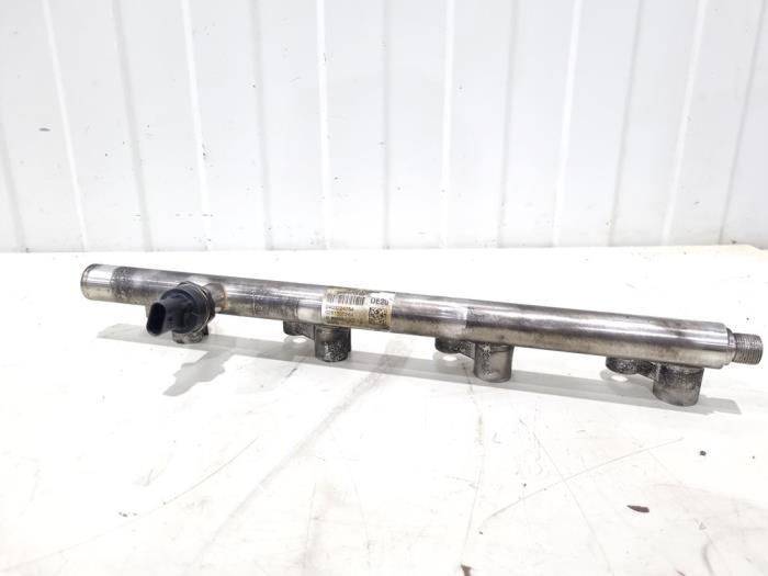 Gebruikte Galerij (Injectie) Mercedes C (W206) C-300 2.0 EQ Boost Turbo Prijs € 75,00 Margeregeling aangeboden door GEJO Revisie & Onderdelen BV
