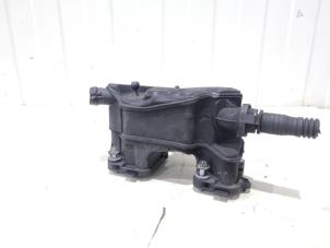 Gebruikte Carterventilatie Mercedes C (W206) C-300 2.0 EQ Boost Turbo Prijs € 50,00 Margeregeling aangeboden door GEJO Revisie & Onderdelen BV