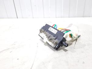 Gebruikte Computer stoel Mercedes C (W206) C-300 2.0 EQ Boost Turbo Prijs € 50,00 Margeregeling aangeboden door GEJO Revisie & Onderdelen BV