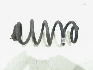 Gebruikte Schroefveer achter BMW 2 serie Active Tourer (F45) 218i 1.5 TwinPower Turbo 12V Prijs € 25,00 Margeregeling aangeboden door GEJO Revisie & Onderdelen BV