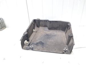 Gebruikte Afdekplaat diversen BMW 2 serie Active Tourer (F45) 218i 1.5 TwinPower Turbo 12V Prijs € 15,00 Margeregeling aangeboden door GEJO Revisie & Onderdelen BV