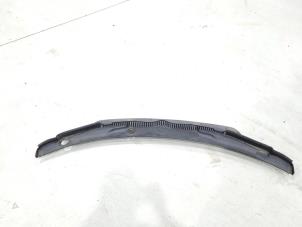 Gebruikte Paravan BMW 2 serie Active Tourer (F45) 218i 1.5 TwinPower Turbo 12V Prijs € 25,00 Margeregeling aangeboden door GEJO Revisie & Onderdelen BV