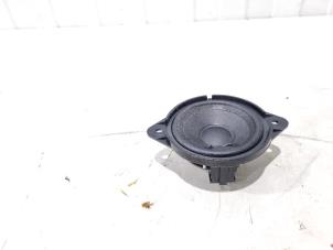Gebruikte Luidspreker Audi A7 Sportback (4GA/4GF) 3.0 V6 24V TFSI Quattro Prijs € 19,00 Margeregeling aangeboden door GEJO Revisie & Onderdelen BV