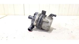 Gebruikte Waterpomp Audi A7 Sportback (4GA/4GF) 3.0 V6 24V TFSI Quattro Prijs € 99,00 Margeregeling aangeboden door GEJO Revisie & Onderdelen BV