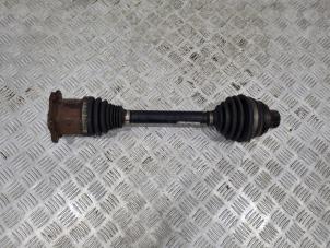 Gebruikte Steekas links-voor Audi A7 Sportback (4GA/4GF) 3.0 V6 24V TFSI Quattro Prijs € 48,00 Margeregeling aangeboden door GEJO Revisie & Onderdelen BV