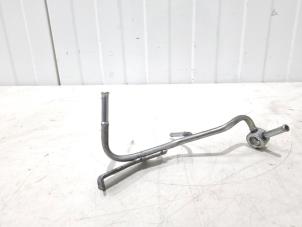 Gebruikte Brandstofleiding Toyota Avensis Wagon (T27) 2.0 16V D-4D-F Prijs € 15,00 Margeregeling aangeboden door GEJO Revisie & Onderdelen BV