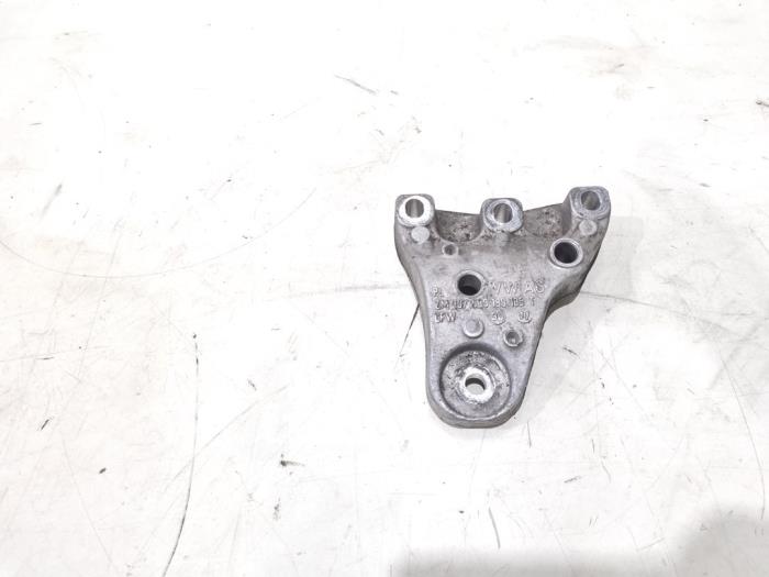 Gebruikte Motorsteun Audi A1 (8X1/8XK) 1.4 TFSI 16V 122 Prijs € 9,00 Margeregeling aangeboden door GEJO Revisie & Onderdelen BV