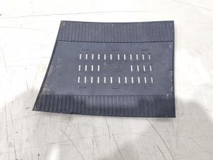 Gebruikte Diversen Hyundai Bayon 1.0 T-GDI 12V Mild Hybrid 48V Prijs € 5,00 Margeregeling aangeboden door GEJO Revisie & Onderdelen BV