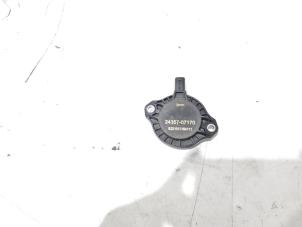 Gebruikte Sensor Nokkenas Hyundai Bayon 1.0 T-GDI 12V Mild Hybrid 48V Prijs € 49,00 Margeregeling aangeboden door GEJO Revisie & Onderdelen BV