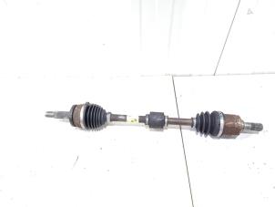 Gebruikte Steekas links-voor Hyundai Bayon 1.0 T-GDI 12V Mild Hybrid 48V Prijs € 224,00 Margeregeling aangeboden door GEJO Revisie & Onderdelen BV