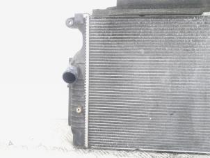 Radiateur van een Toyota Avensis Wagon (T27) 2.0 16V D-4D-F 2012