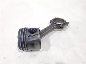 Gebruikte Drijfstang Fiat Doblo Cargo (263) 1.3 D Multijet Prijs € 39,00 Margeregeling aangeboden door GEJO Revisie & Onderdelen BV