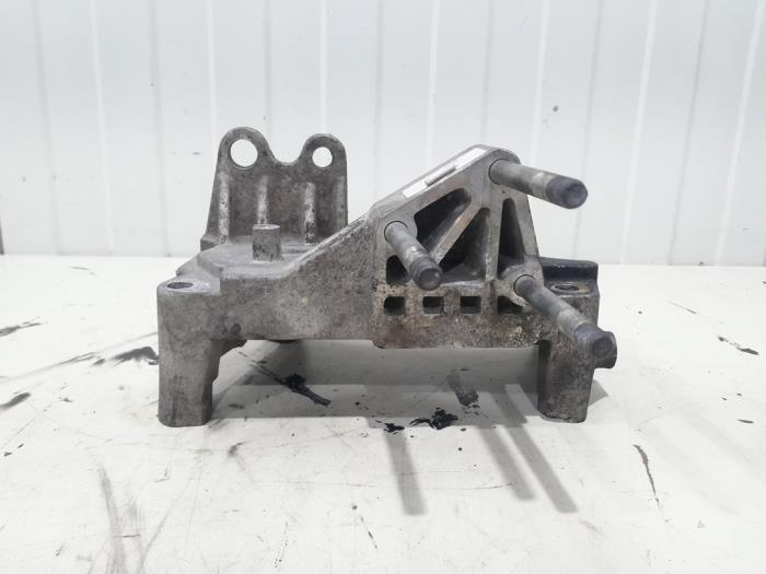 Gebruikte Motorrubber Fiat Doblo Cargo (263) 1.3 D Multijet Prijs € 24,00 Margeregeling aangeboden door GEJO Revisie & Onderdelen BV