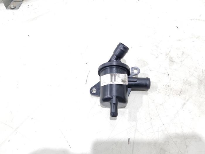 Gebruikte Carterventilatie Fiat Doblo Cargo (263) 1.3 D Multijet Prijs € 19,00 Margeregeling aangeboden door GEJO Revisie & Onderdelen BV