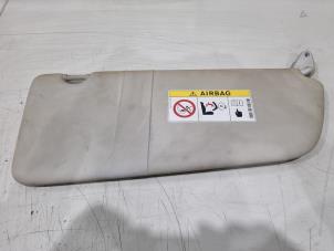 Gebruikte Zonneklep Mercedes Vito (447.6) 1.6 111 CDI 16V Prijs € 24,00 Margeregeling aangeboden door GEJO Revisie & Onderdelen BV