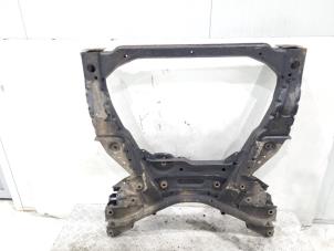 Gebruikte Subframe Mercedes Vito (447.6) 1.6 111 CDI 16V Prijs € 209,00 Margeregeling aangeboden door GEJO Revisie & Onderdelen BV
