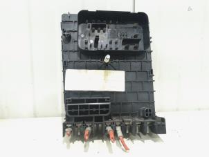 Gebruikte Zekeringkast Audi Q3 (8UB/8UG) 2.0 TDI 16V 150 Quattro Prijs € 8,00 Margeregeling aangeboden door GEJO Revisie & Onderdelen BV