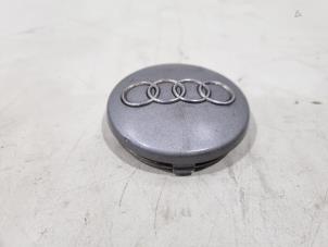 Gebruikte Naafkapje Audi Q3 (8UB/8UG) 2.0 TDI 16V 150 Quattro Prijs € 5,00 Margeregeling aangeboden door GEJO Revisie & Onderdelen BV