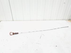 Gebruikte Peilstok Olie Mercedes Vito (447.6) 1.6 111 CDI 16V Prijs € 10,00 Margeregeling aangeboden door GEJO Revisie & Onderdelen BV